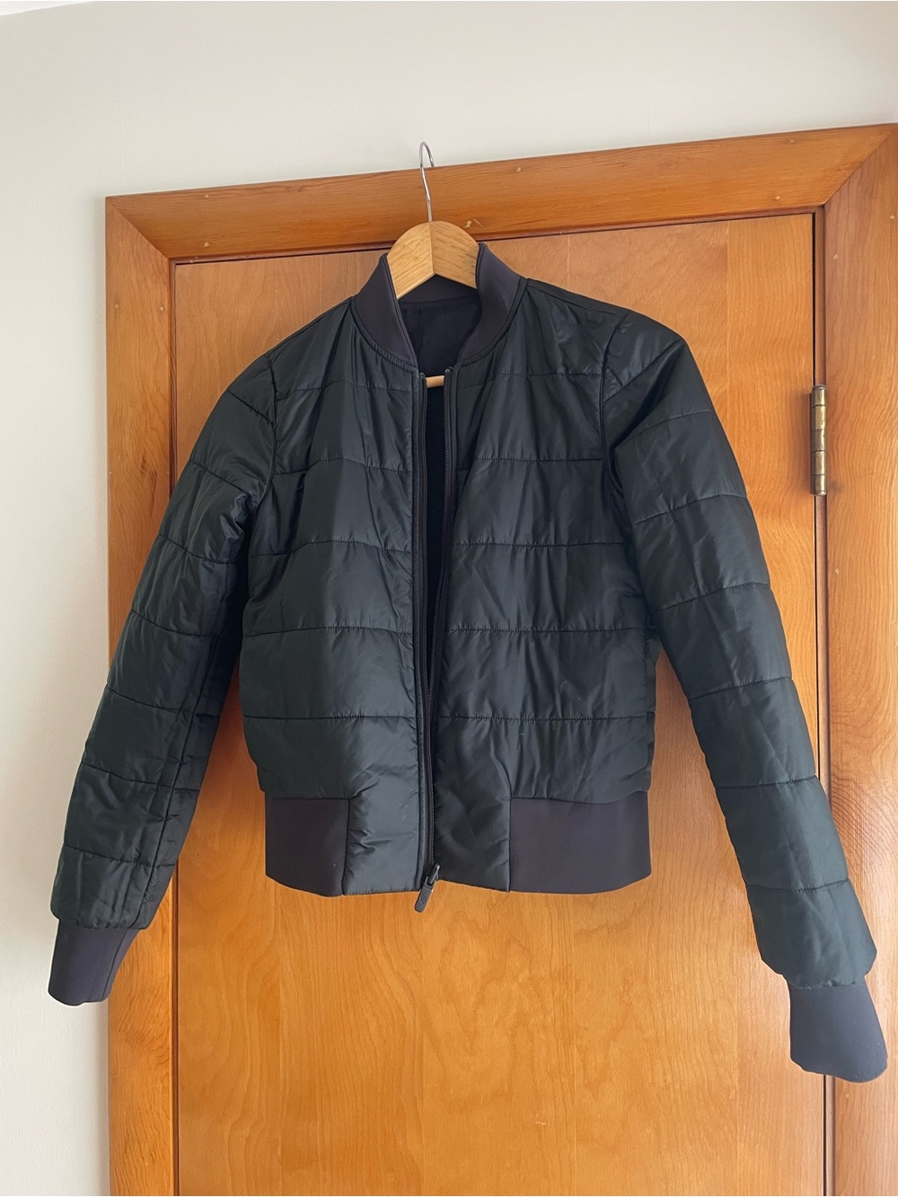 Lululemon reversible bomber jacket